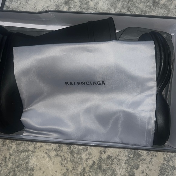 BALENCIAGA Rain boots - Picture 1 of 6
